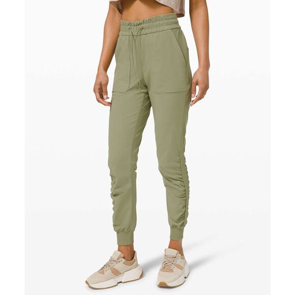 lululemon athletica Pants - Lululemon Beyond the Studio Jogger Lightweight Stretch Green Women's Size 4 2021